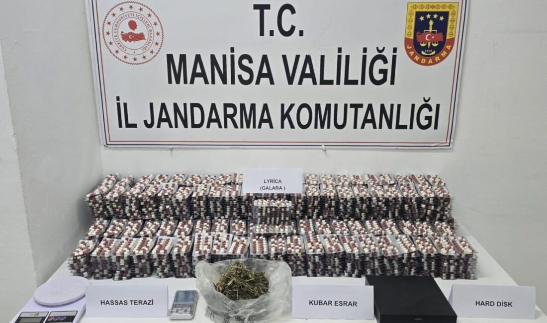 Manisa’nın Turgutlu ilçesinde gerçekleştirilen bir operasyonda, bir adreste yapılan aramada