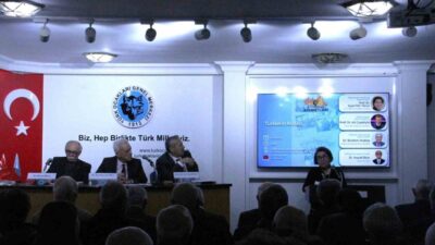Kuşlukta Yazarlar Topluluğu tarafından 24 yazarın kaleme aldığı ’Türklerin Acıları’