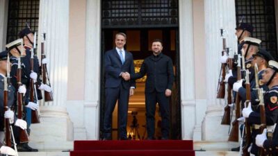 Ukrayna Devlet Başkanı Vladimir Zelenskiy, Atina’ya düzenlediği resmi ziyareti sırasında