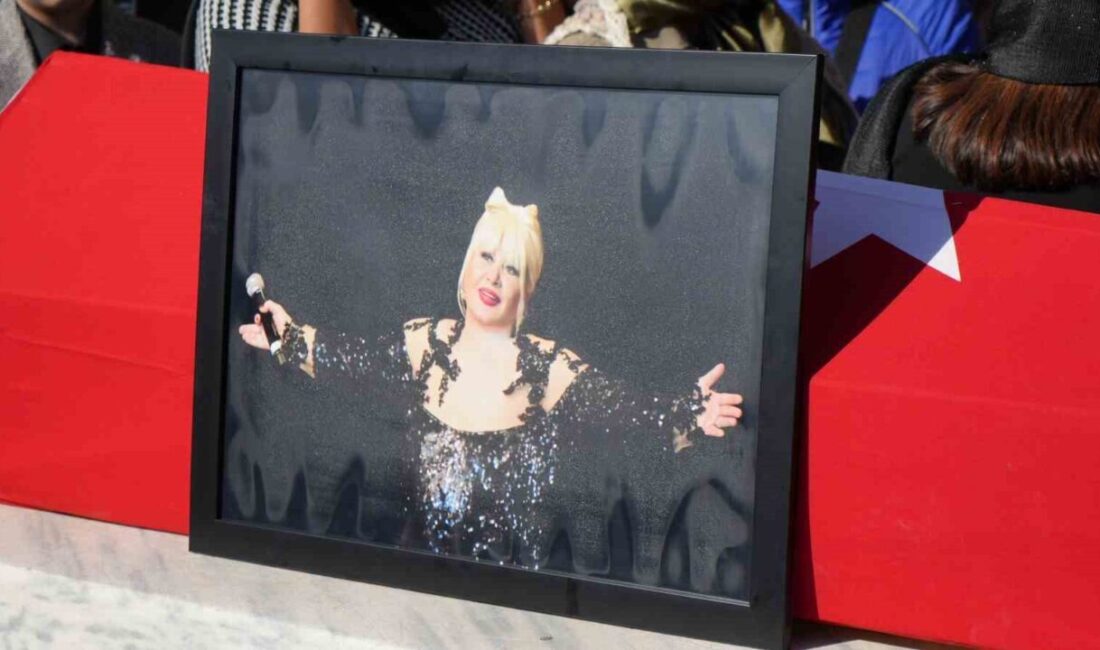 Türk Sanat Müziğinin duayen isimlerinden Muazzez Abacı, Ankara’da son yolculuğuna