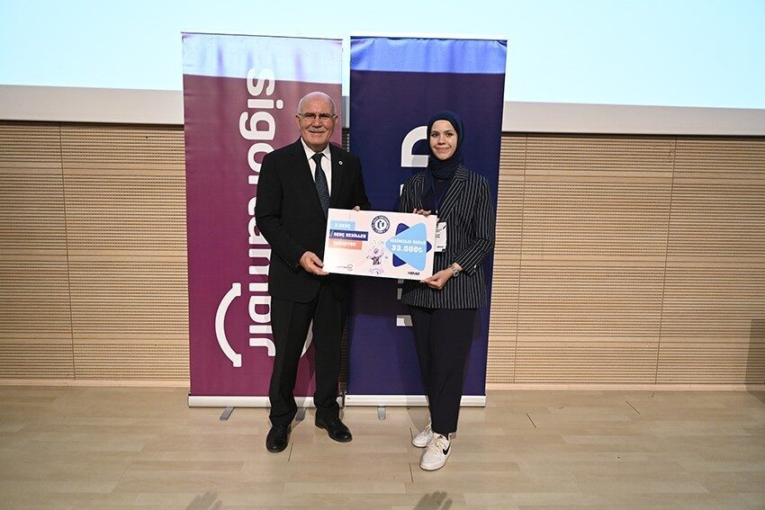 Uşak Üniversitesi tarafından, Helal Finans Araştırmaları Derneği (HEFİAD) ve Sigortambir