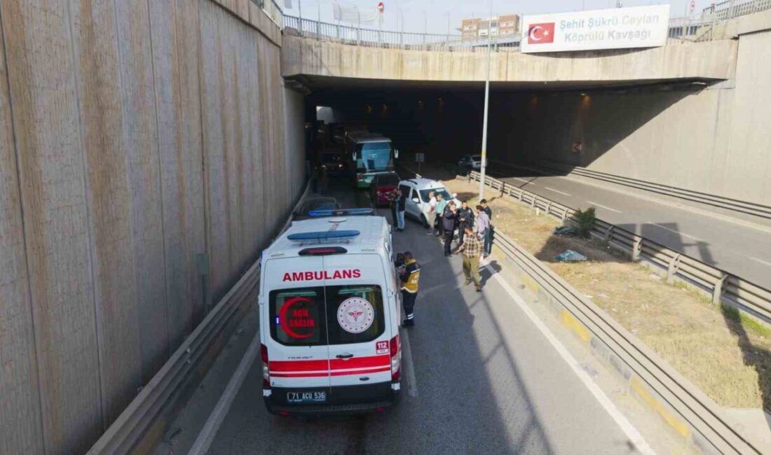 Kırıkkale’de bir araçtan dökülen yağ sebebiyle kayganlaşan yolda meydana gelen
