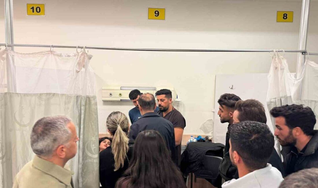 Adıyaman’ın Besni ilçesindeki KYK yurdunda kalan yaklaşık 50 öğrenci, yedikleri