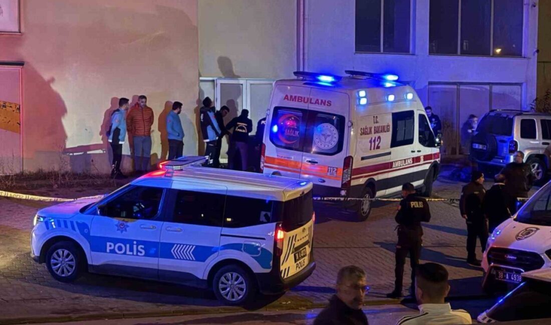 Kayseri’nin Melikgazi ilçesinde, 11. kattaki evinde bulunan 14 yaşındaki Elif