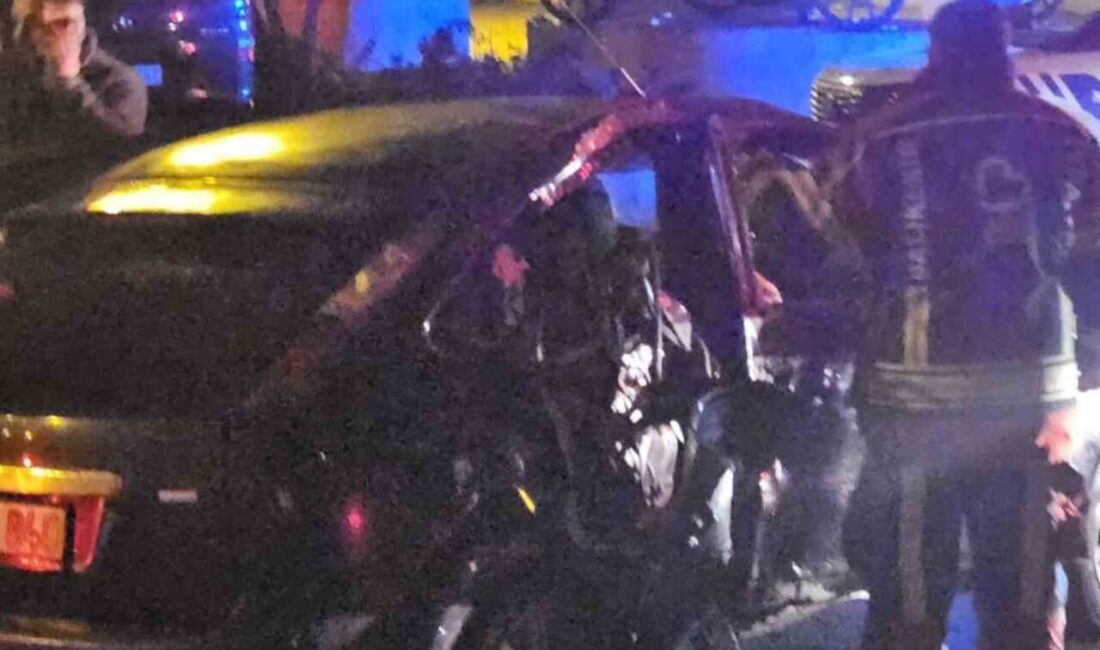 Balıkesir’in Bandırma ilçesinde dün gece meydana gelen trafik kazasında 5
