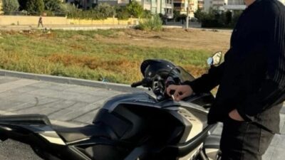 Mersin’in Tarsus ilçesinde meydana gelen trafik kazasında bir genç yaşamını