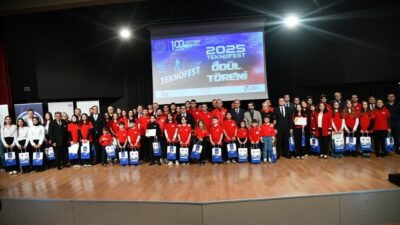 Çerkezköy Atatürk Kültür Merkezi’nde TEKNOFEST 2025 Ödül Töreni düzenlenmiş ve
