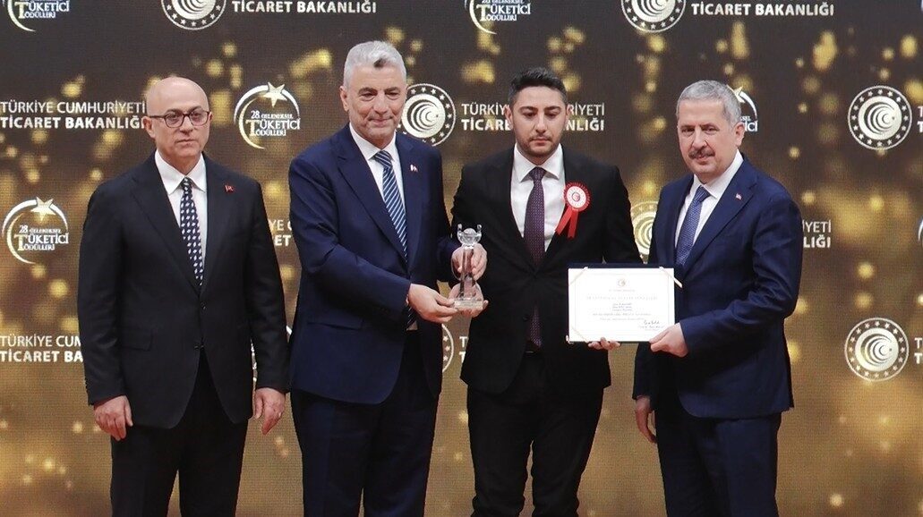 Ticaret Bakanlığı tarafından düzenlenen 28. Geleneksel Tüketici Ödülleri’nde İhlas Haber