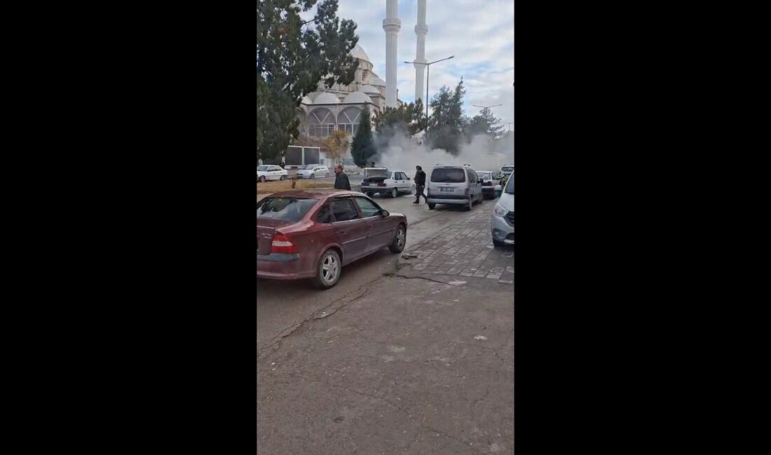 Yerköy’de nedeni henüz belirlenemeyen bir yangın paniğe neden oldu. Çarşı