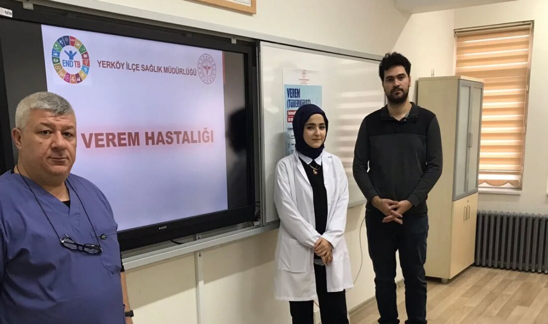 Yerköy Halk Eğitim Merkezi Müdürlüğü’nde eğitim gören yabancı uyruklu kursiyerlere