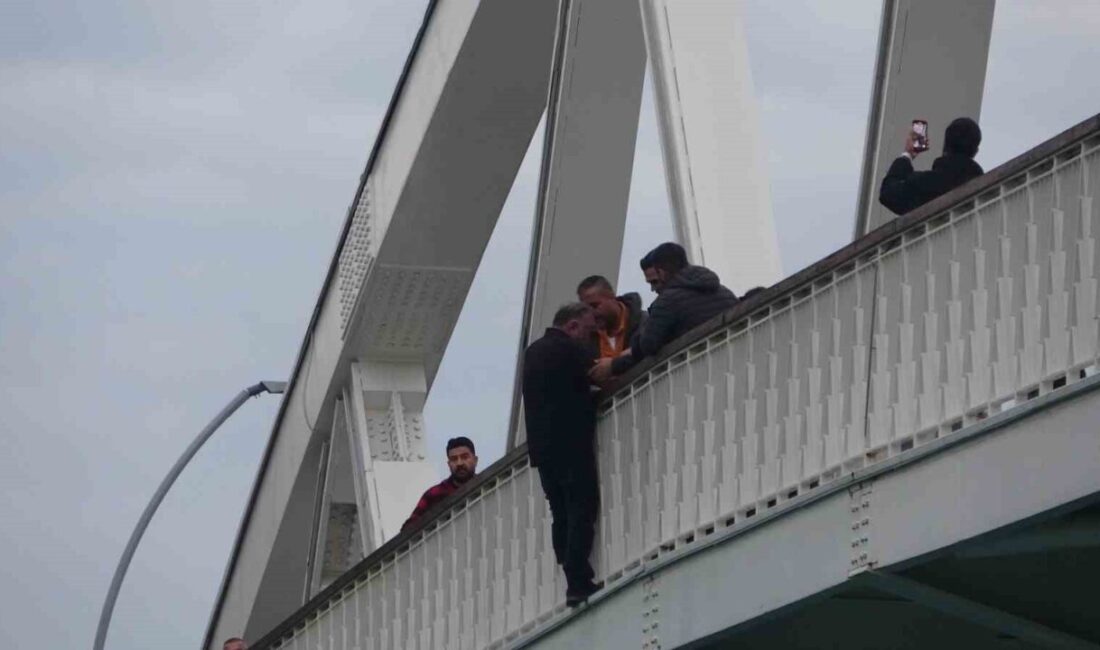Manavgat ilçesindeki Şükrü Sözen Köprüsü’nde ip sıkılmış boynu ve elinde