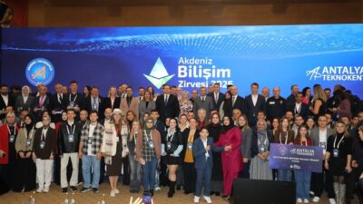 Antalya Teknokent’in ev sahipliğinde gerçekleştirilen 9. Akdeniz Bilişim Zirvesi, yoğun