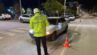 Edinilen bilgilere göre Yerköy ilçesinde asayişin sağlanması, aranan şahısların yakalanması