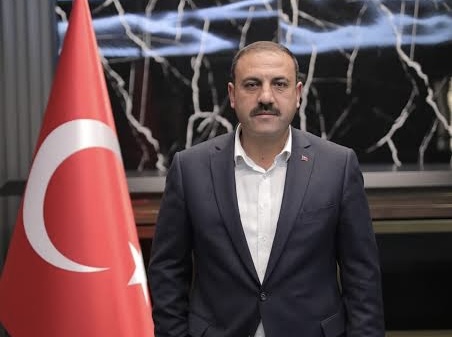 Çiçekdağı Belediye Başkanı Hasan Hakanoğlu, yeni yıl dolayısıyla yayımladığı mesajında