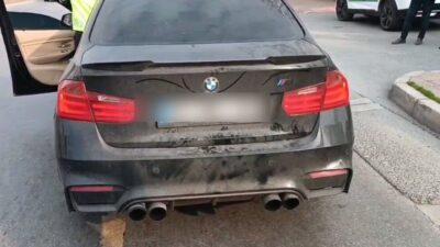 Mersin’de, abartılı egzoz kullanan 44 araç sürücüsü ile drift yaparken