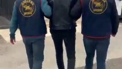 Adana’nın Kozan ilçesinde, 41 yıl kesinleşmiş hapis cezası ile aranan
