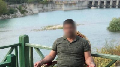 Adana Emniyet Müdürlüğü ekipleri, iddiaya göre uyuşturucu ticareti yaptığı ileri
