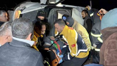 Adıyaman’da meydana gelen kazada bir minibüsün şarampole devrilmesi sonucunda 4