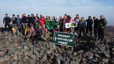 Akçakent’te düzenlenen doğa yürüyüşü hafta sonuna unutulmaz anlar bıraktı. Akçakent