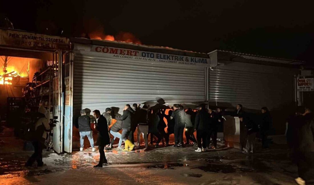 Hatay’ın Antakya ilçesinde bulunan Yeni Sanayi Sitesi’nde meydana gelen yangın,