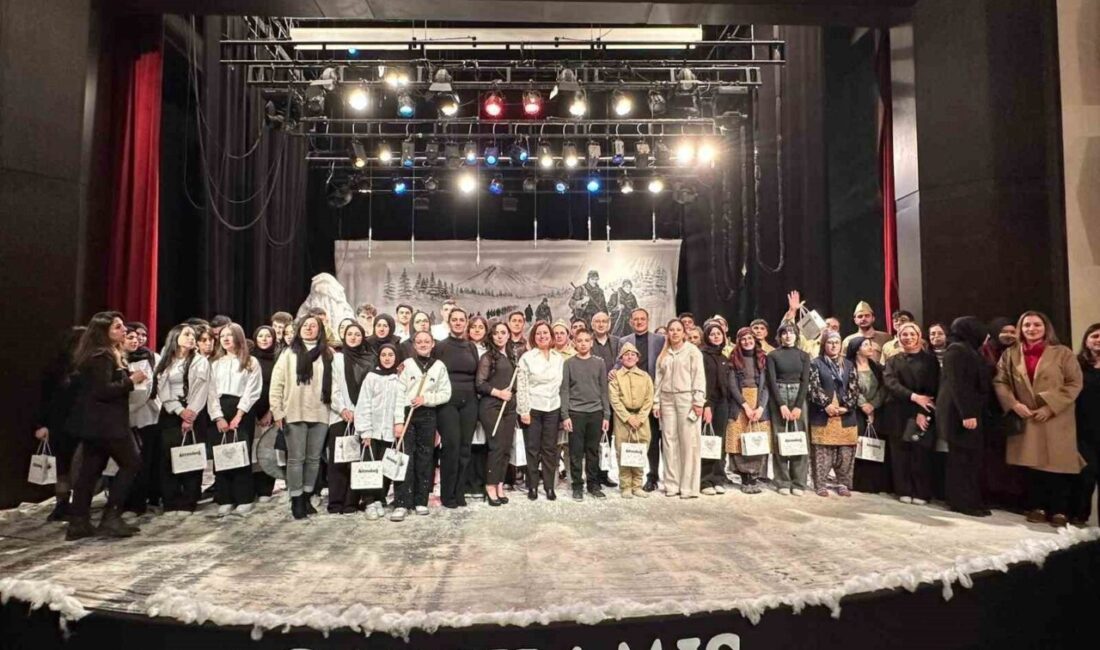 Altındağ Belediyesi, Sarıkamış Harekatı’nı konu alan etkileyici bir tiyatro gösterisi