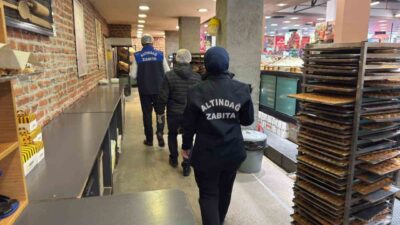 Altındağ Belediyesi Zabıta Müdürlüğü ekipleri, yılbaşı gecesinin huzurlu geçmesi amacıyla