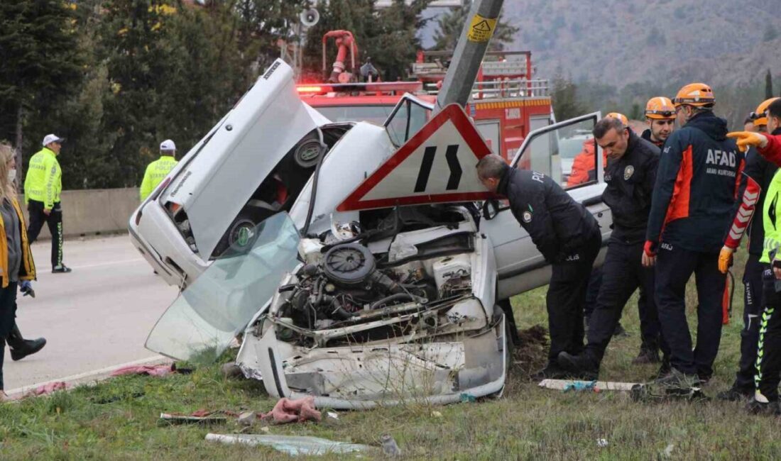 Amasya’da genç bir avukat, duruşmaya gitmek için kullandığı aracın aydınlatma