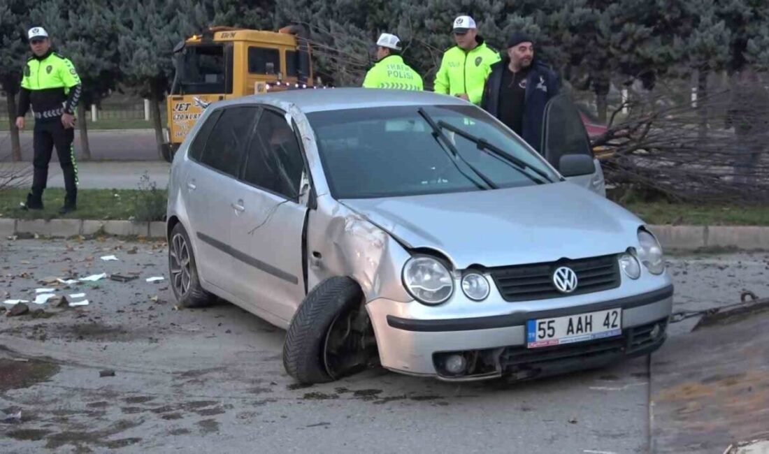 Amasya’da meydana gelen trafik kazasında, iki otomobilin çarpışması sonucu 3