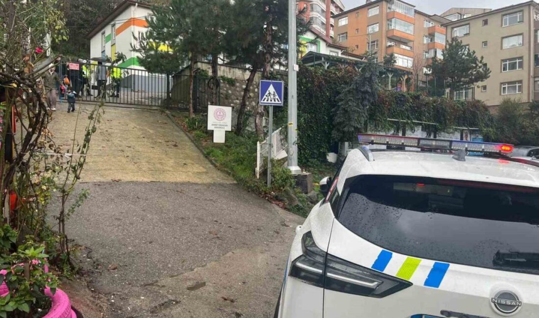 Zonguldak’ta, 4 yaşındaki bir çocuk, anaokulundan çıktıktan sonra park halindeki