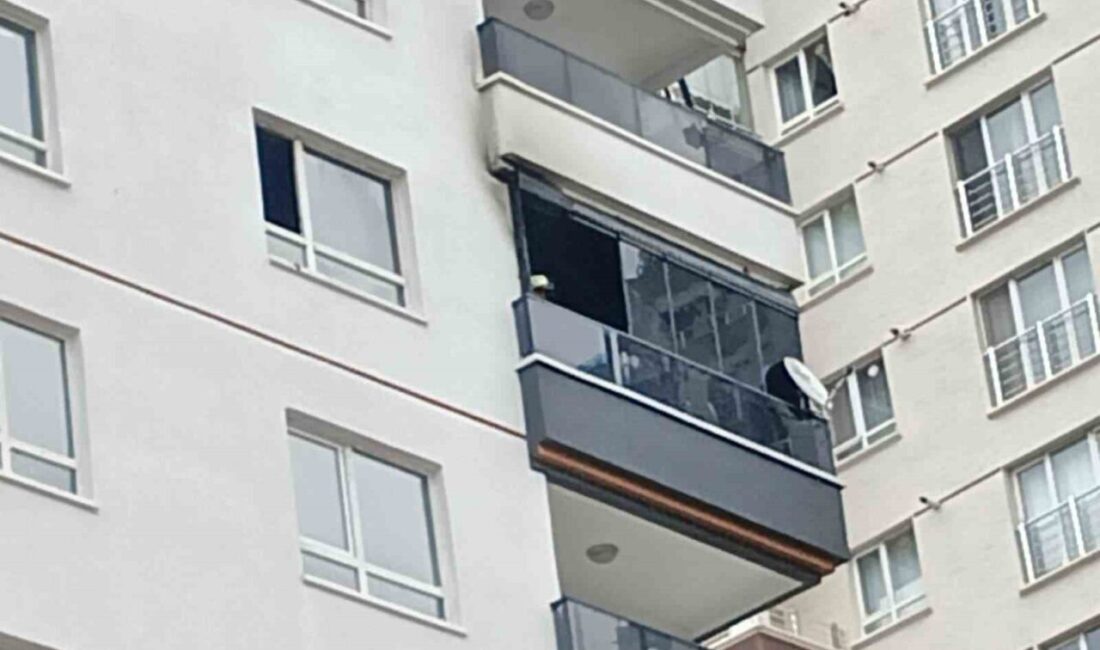 Ankara’nın Mamak ilçesinde bulunan 10 katlı bir apartmanın 6. katındaki