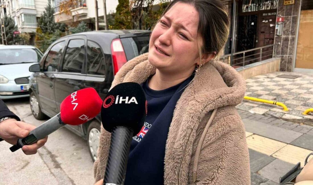 Ankara’da iddiaya göre saplantılı olduğu eski kız arkadaşını bıçaklayarak ağır