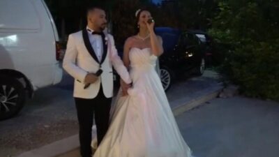 İzmirli bir çiftin düğün töreninde seslendirdiği “Ne Bilsin Eller” adlı