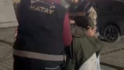 Hatay’ın Antakya ilçesinde fuhuş yapıldığı tespit edilen iki apartman dairesinde