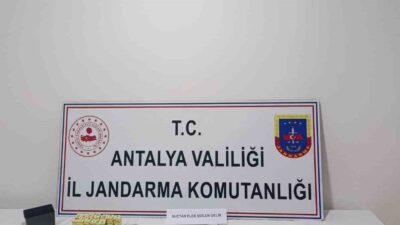 Antalya’da, Jandarma Suç Araştırma Timi (JASAT) ekiplerinin kumarla mücadele kapsamında