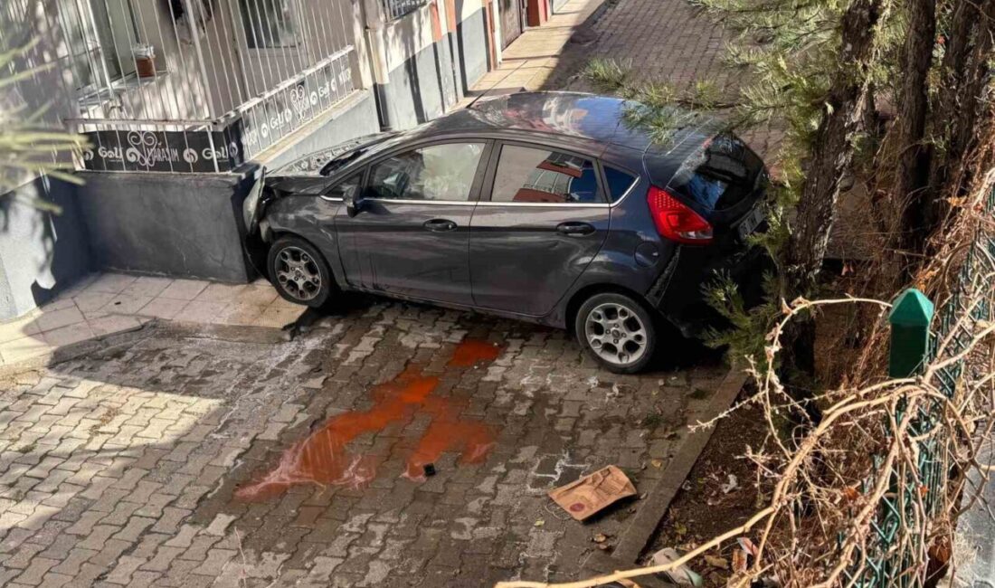 Yozgat’ta meydana gelen bir olayda, 2 metre yükseklikten apartman bahçesine