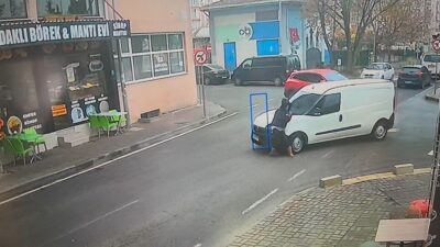 Çorlu ilçesinde bir aracın yayanın karşıya geçmeye çalışırken çarpması sonucu