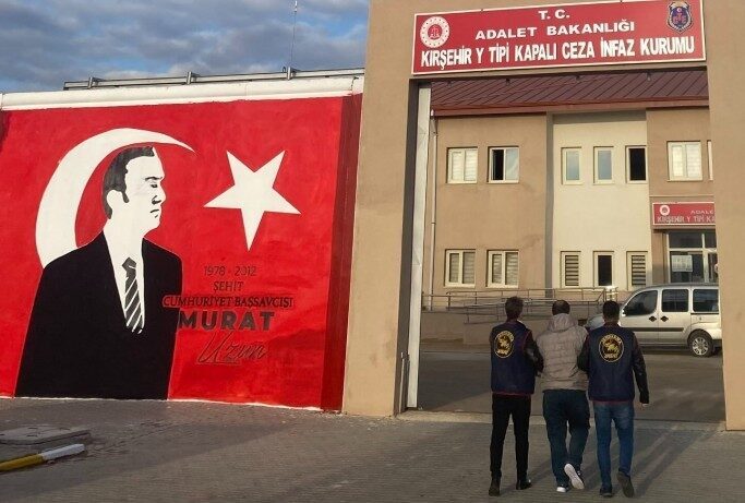 Kırşehir İl Jandarma Komutanlığı Jandarma Suç Araştırma Timi (JASAT), aranan