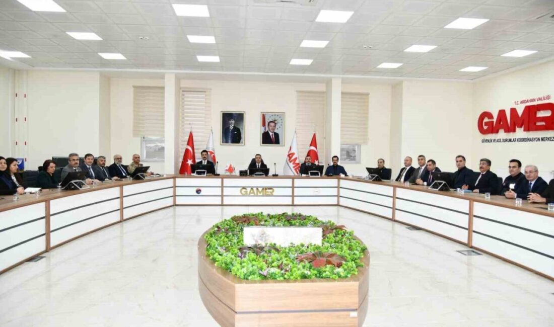 Ardahan Valisi Hayrettin Çiçek’in başkanlığında gerçekleşen Ardahan İl İdare Şube