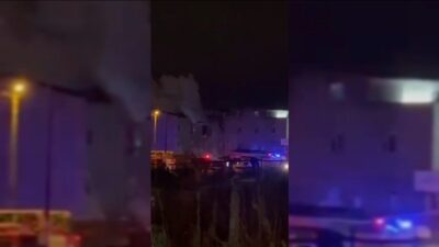 Arnavutköy ilçesindeki bir iş yerinde yangın çıktı ve itfaiye ekipleri