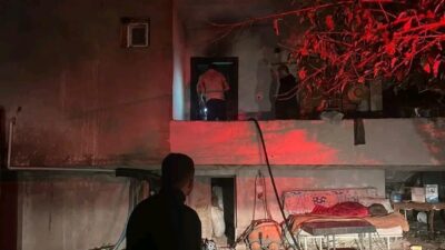 Hatay’ın Arsuz ilçesinde bulunan 2 katlı tek ailelik bir evde