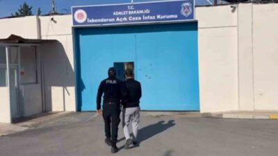 Arsuz ilçesinde uyuşturucu suçu kapsamında aranan ve hapis cezasına çarptırılan
