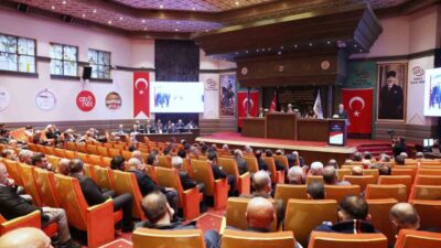 Ankara Ticaret Odası (ATO) Başkanı Gürsel Baran, küresel ekonomideki gelişmelerin