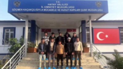 Hatay’da Avrupa’ya gitme umuduyla yola çıkan 10 kaçak göçmen, kamyonetin