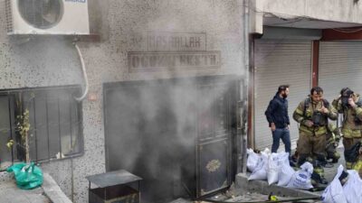 İstanbul’un Bağcılar ilçesinde, bir binanın bodrum katındaki tekstil atölyesinde yangın
