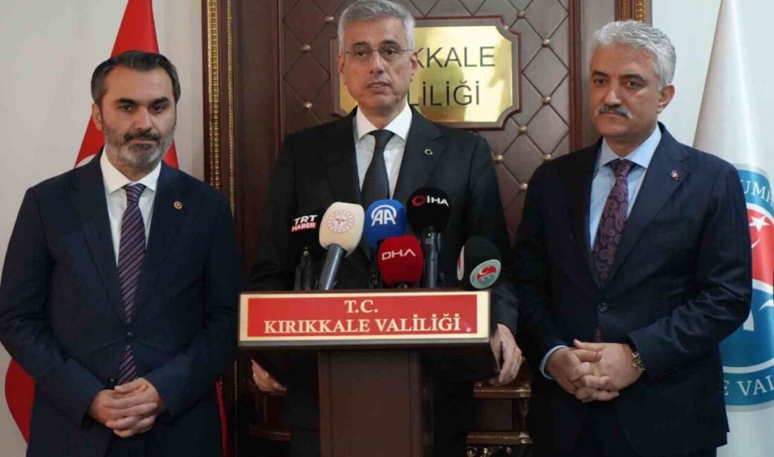 Sağlık Bakanı Kemal Memişoğlu, “Sağlıklı Türkiye Yüzyılı” projesi çerçevesinde ziyaret
