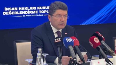 Adalet Bakanı Yılmaz Tunç, Ankara Hakimevi’nde düzenlenen ’İnsan Hakları Kurumları