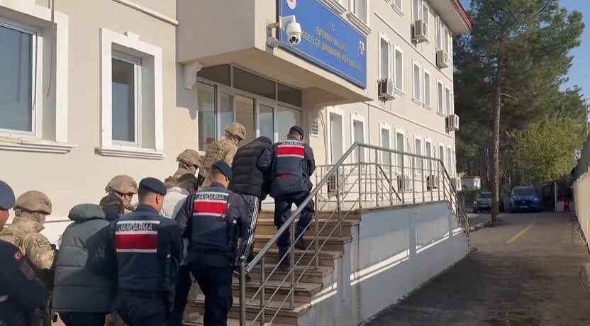 İçişleri Bakanı Ali Yerlikaya, son 1,5 yıl içinde yasa dışı