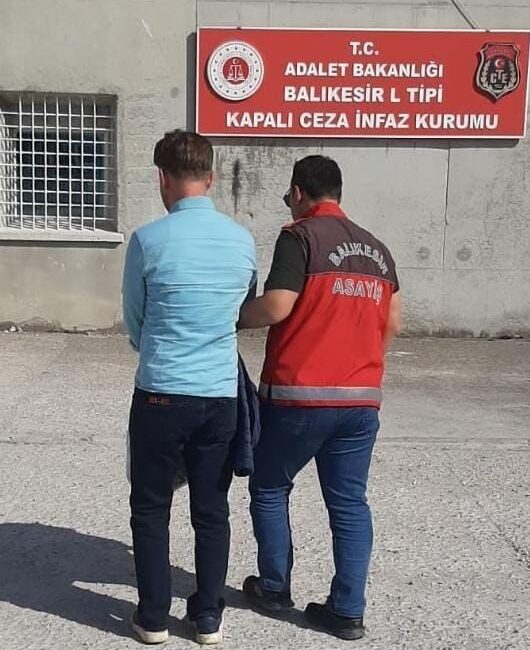 Balıkesir İl Emniyet Müdürlüğü ekipleri, suçların engellenmesi ve suçluların yakalanması