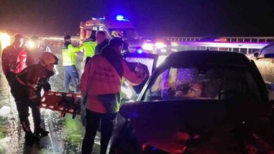 Aydın’ın Kuyucak ilçesinde meydana gelen trafik kazasında 4 kişi yaralandı.