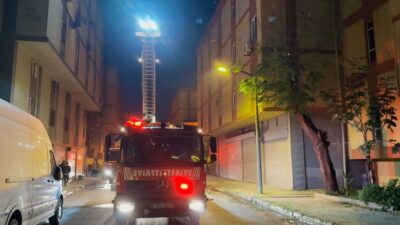Başakşehir’deki Aymakop Sanayi Sitesi’nde bulunan bir ayakkabı imalathanesinde meydana gelen